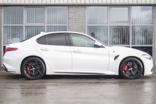 2017 Alfa Romeo Giulia 2.9 V6 Bi-Turbo Quadrifoglio Auto Euro 6 (s/s) 4dr