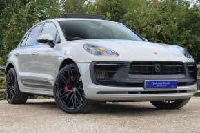 2022 (22) Porsche Macan at Yorkshire Vehicle Solutions York