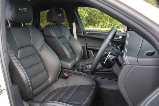2022 Porsche Macan 2.9T V6 GTS PDK 4WD Euro 6 (s/s) 5dr