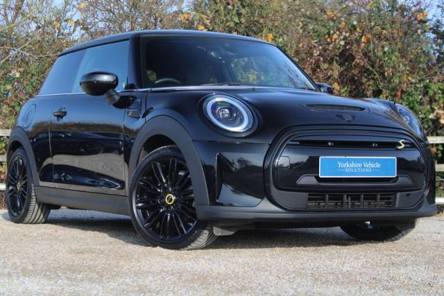 Mini Electric 0.0 Hatch 32.6kWh Level 2 Auto 3dr Hatchback Electric Black