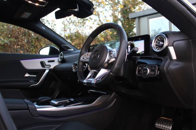 2020 Mercedes-Benz CLA 2.0 CLA35 AMG (Premium Plus) Shooting Brake 7G-DCT 4MATIC Euro 6 (s/s) 5dr