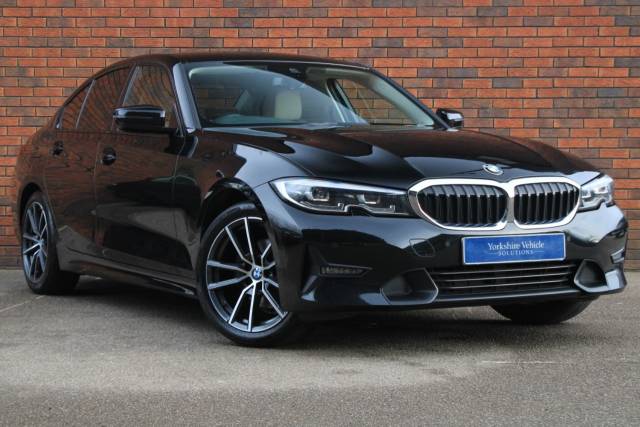 BMW 3 Series 2.0 320d Sport Auto Euro 6 (s/s) 4dr Saloon Diesel Black