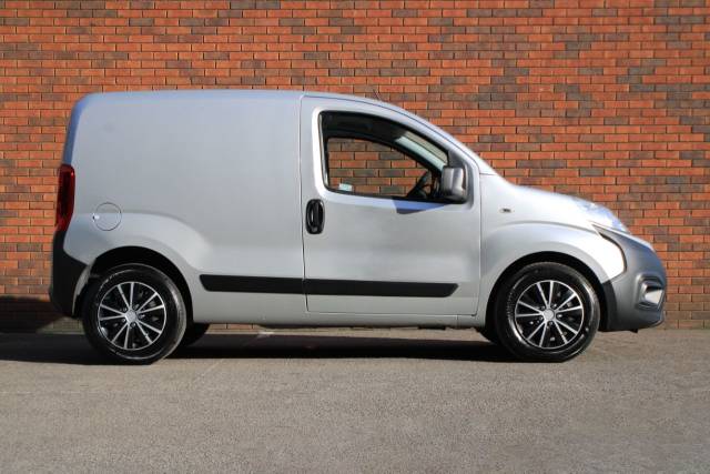 2021 Fiat Fiorino 1.3 MultiJetII Tecnico Euro 6 (s/s) 5dr